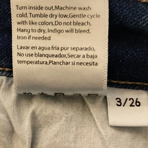 Risen Jeans High Rise Button Fly Straight Leg Raw Hem Size 26 Medium Was - Picture 8 of 13